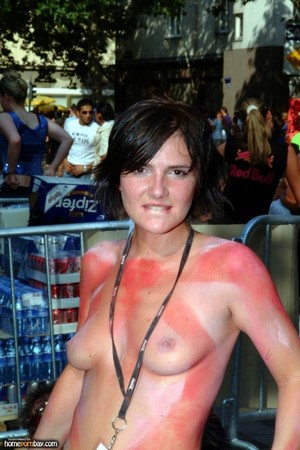 Hot body art on young bodies pics